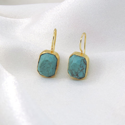 Turquoise gold drop earrings by Joyrias