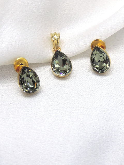 Sky Blue Teardrop Pendant Set