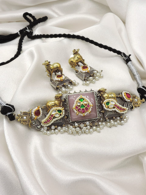Heritage Cow Dual Tone Choker Set