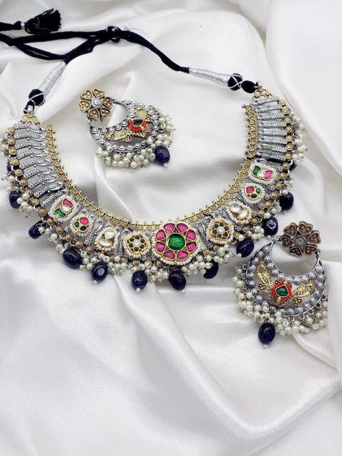 Heritage Dual Tone Choker Set by Joyrias