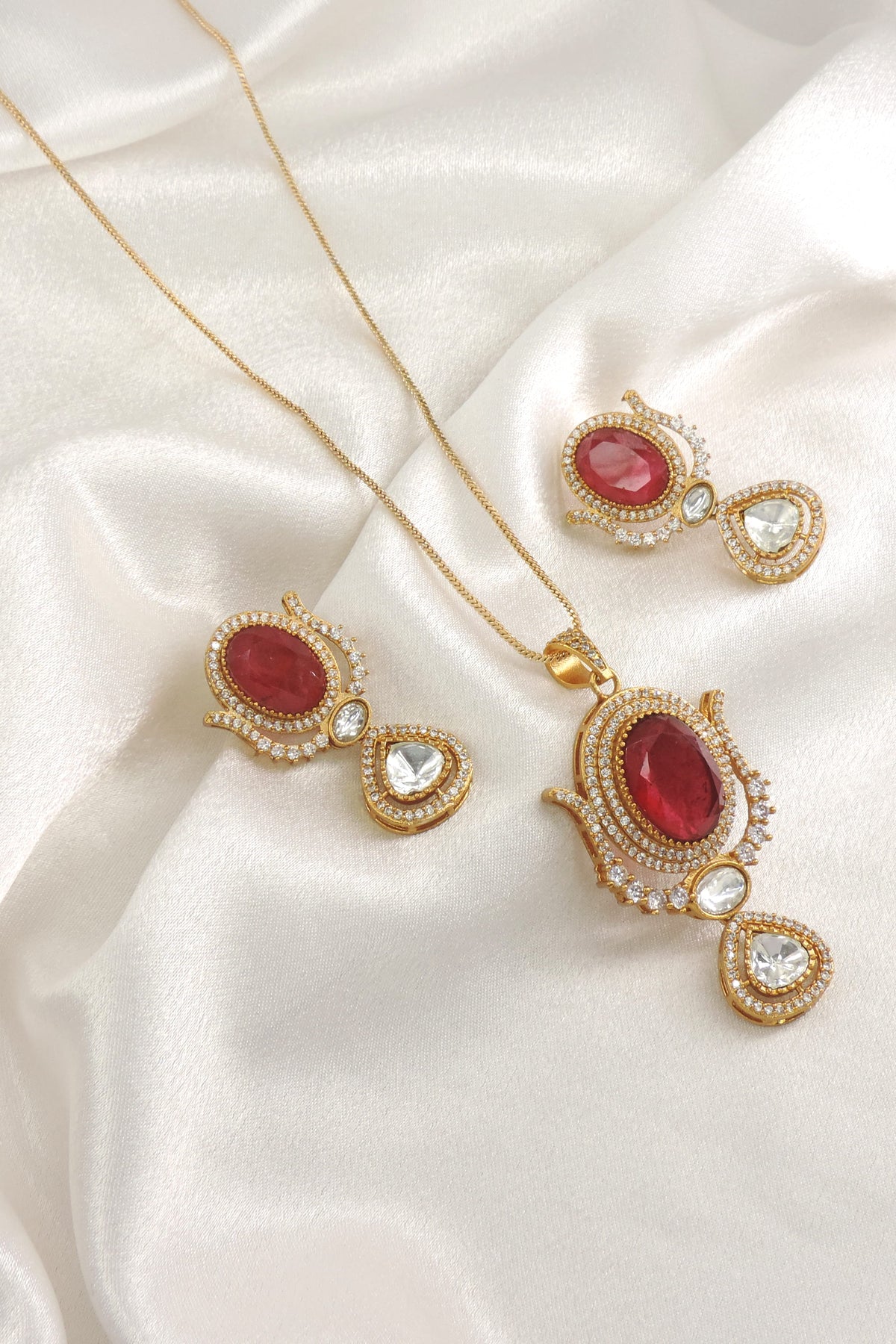 Blue Kundan Pendant Set
