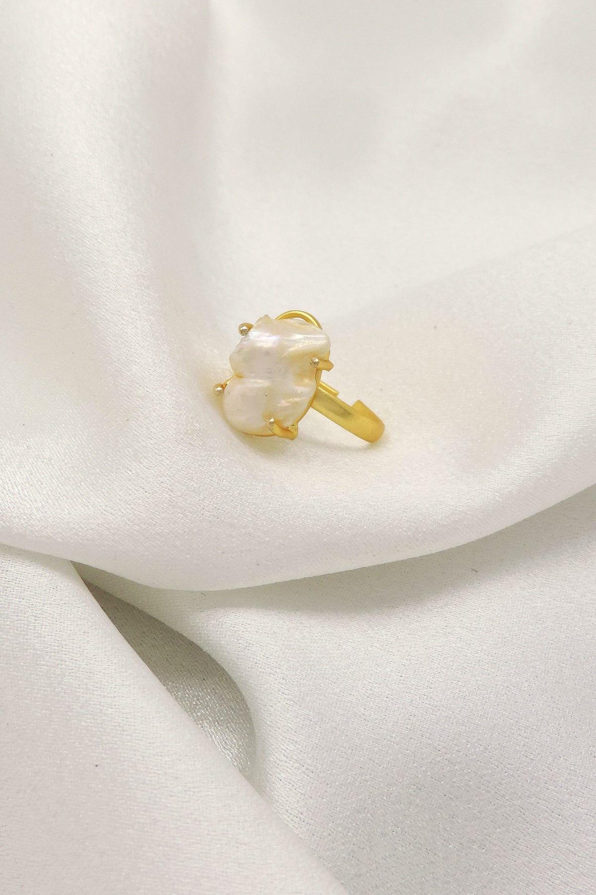 Baroque Pearl Adjustable Ring | Gold Statement Minimal Ring