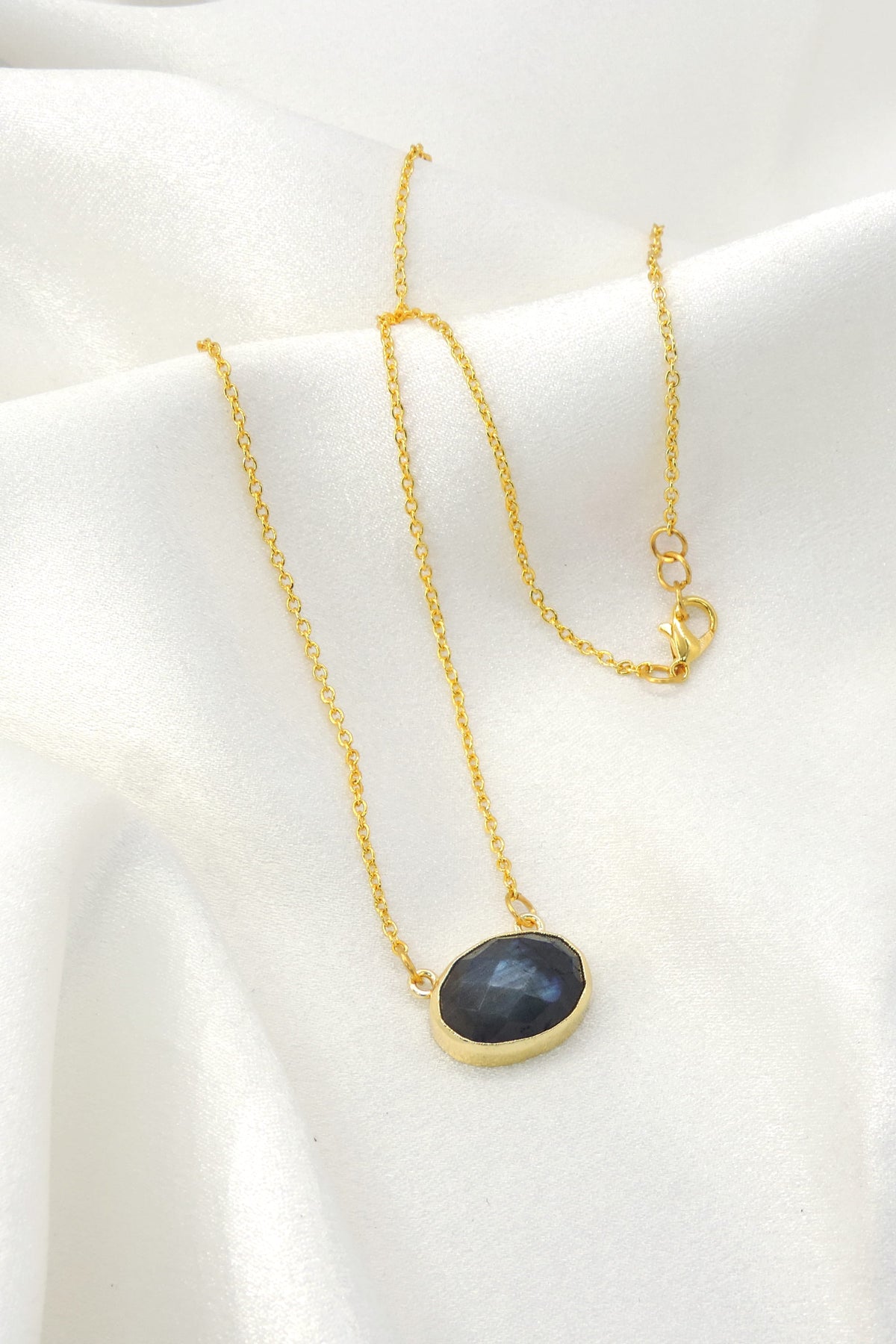 Midnight natural stone pendant necklace for women