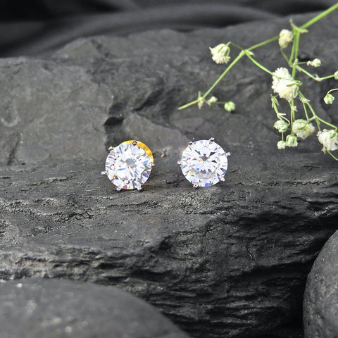Gold tone solitaire style stud earrings – Indian gold stud earrings for everyday wear USA – Joyrias