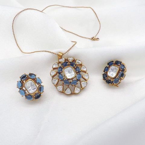 Blue kundan pendant set by Joyrias
