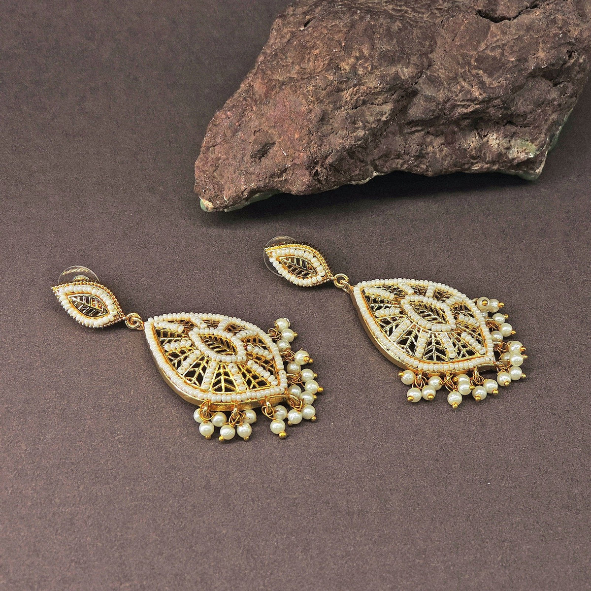 Traditional style pearl earrings – Indian pearl dangler earrings for weddings USA – Joyrias