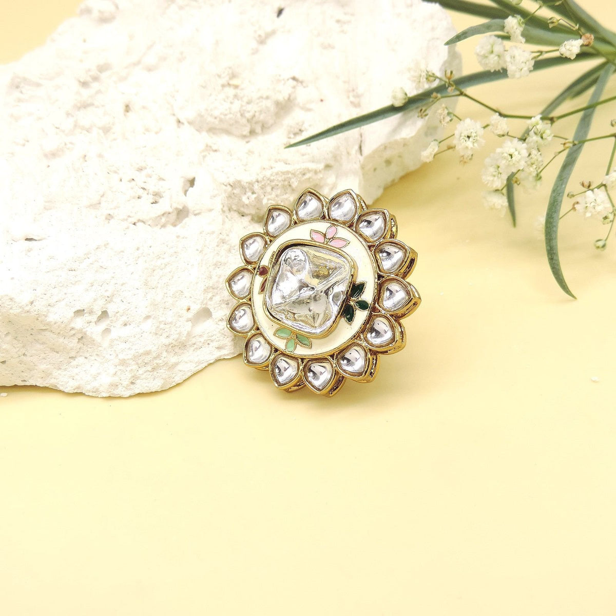 Round Kundan meenakari floral cocktail ring – Indian enamel ring for women USA – Joyrias