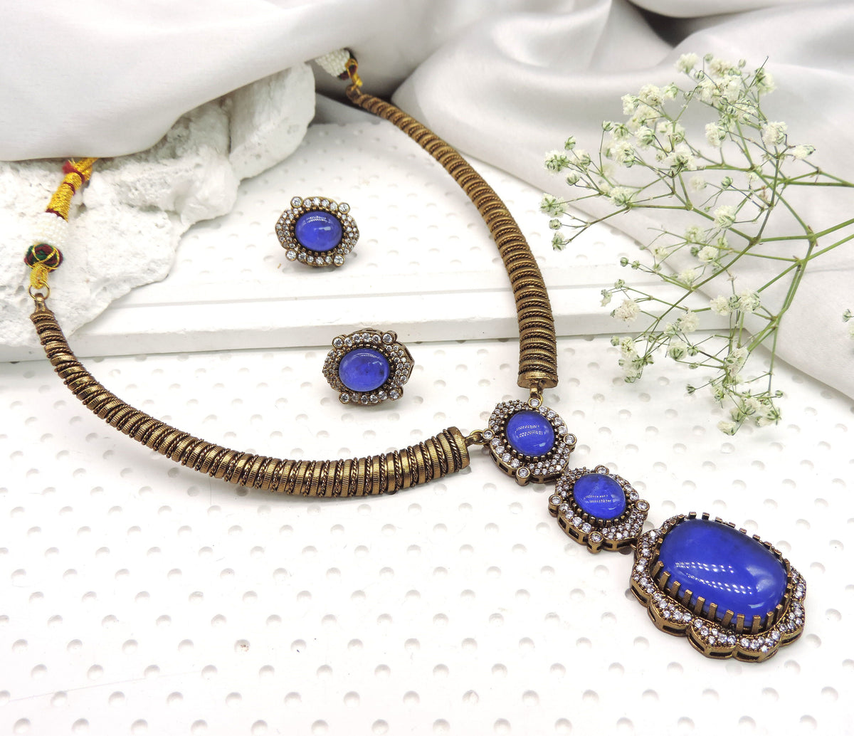 Antique finish coil choker necklace set with pink cabochon pendant and matching earrings