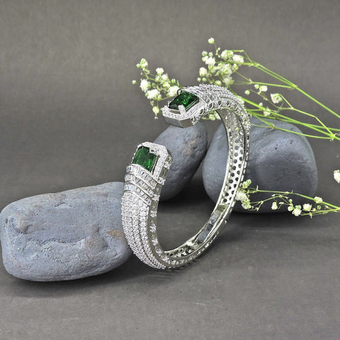 CZ bracelet with emerald stone – Indian cubic zirconia emerald bracelet USA – Joyrias