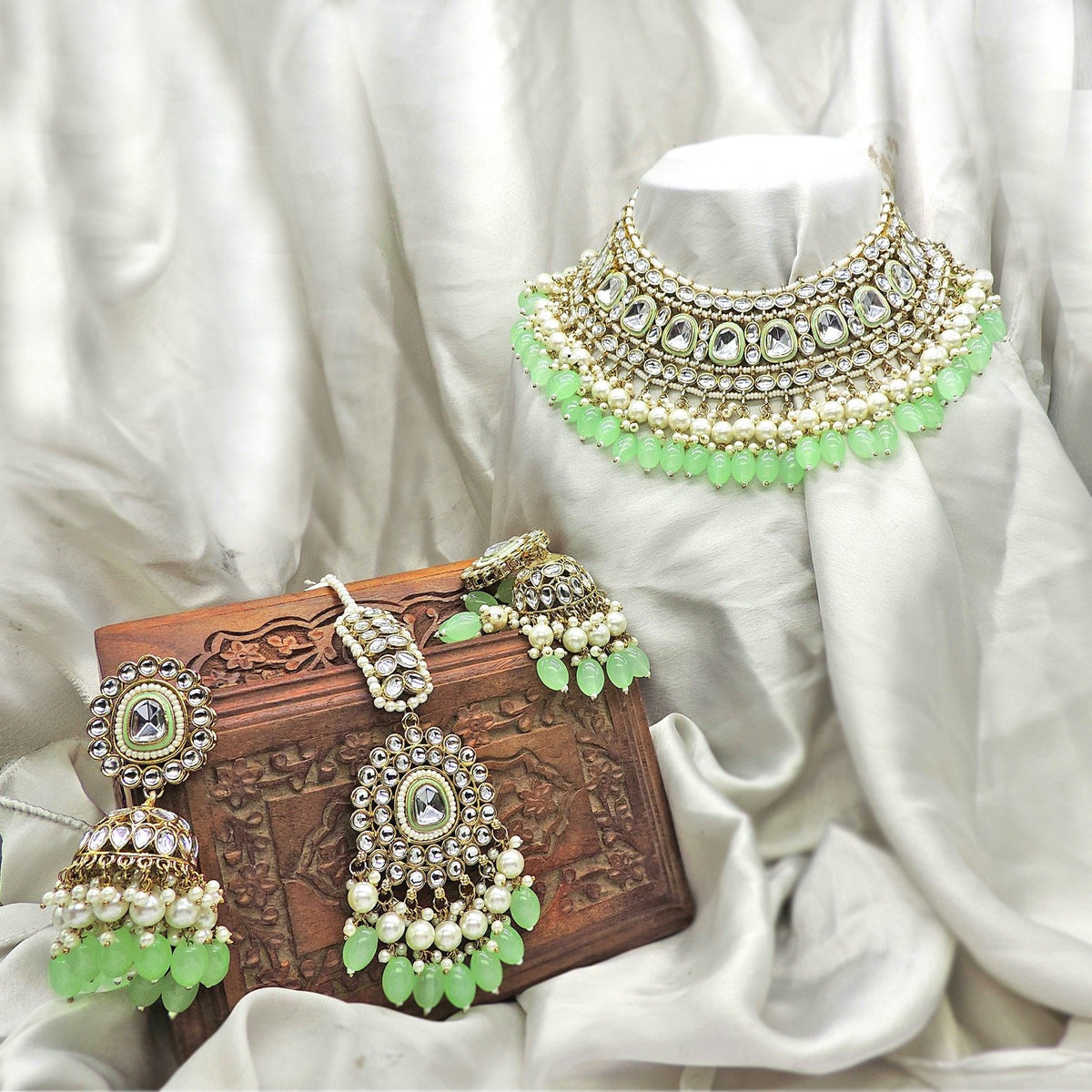 Kundan Necklace set Image 0