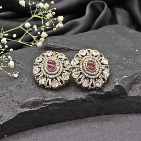 Victorian Studs Image 0