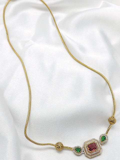 Gold-toned ruby green stone pendant necklace by joyrias