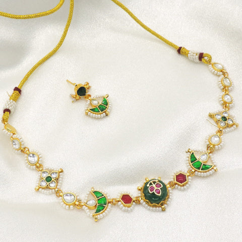 Meenakari kundan necklace set by Joyrias