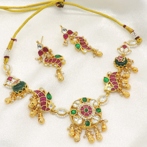 Festive kundan choker set by Joyrias