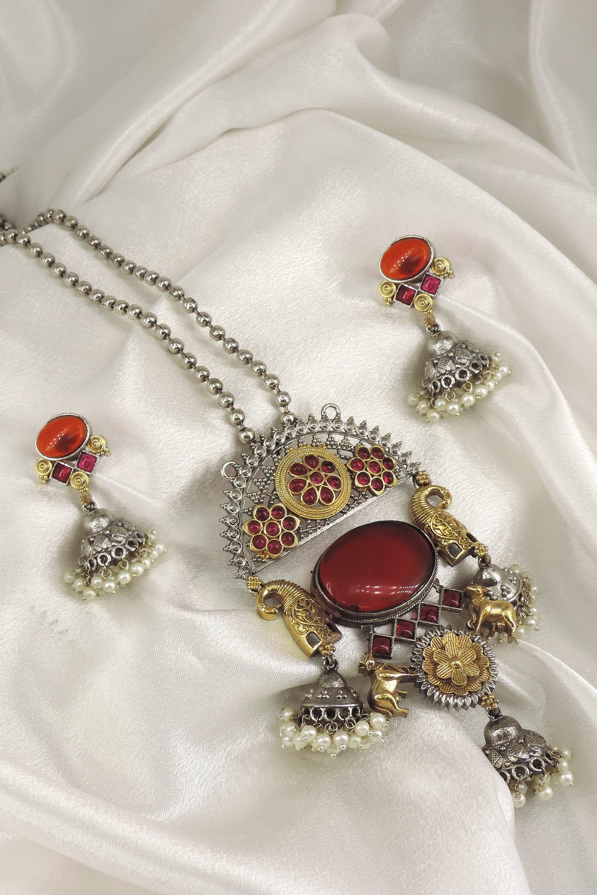 Dual Tone Heritage Pendant Set by Joyrias