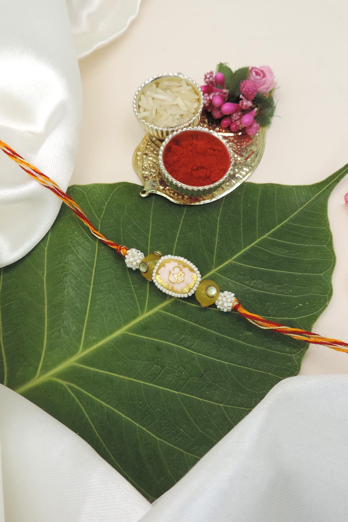 Om Red Bhaiya Rakhi