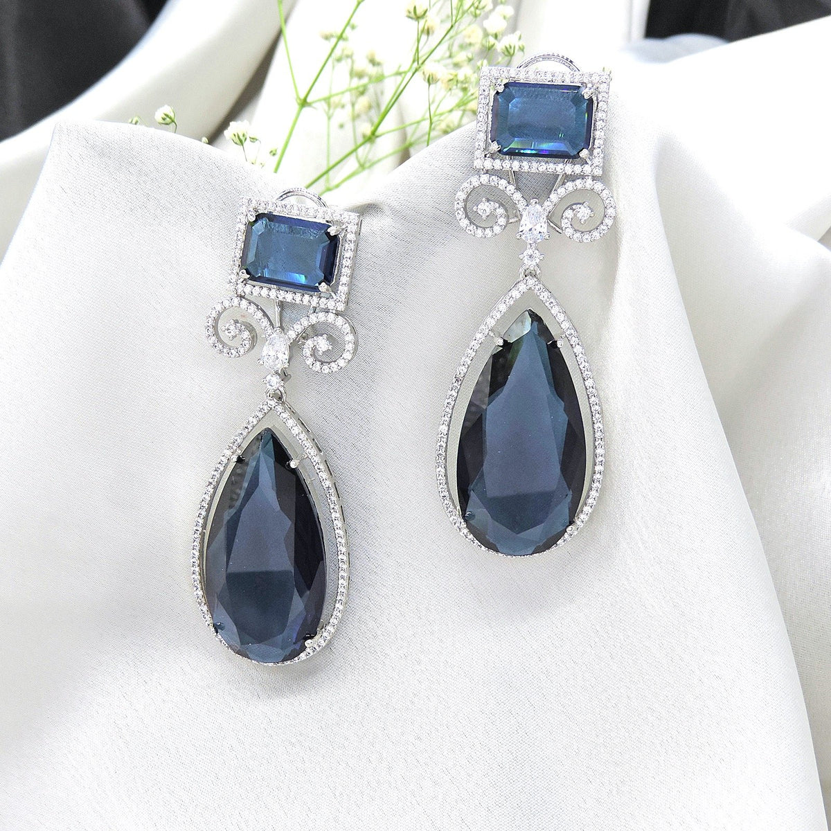 Navy blue statement earrings – Indian bold navy blue earrings for weddings USA – Joyrias