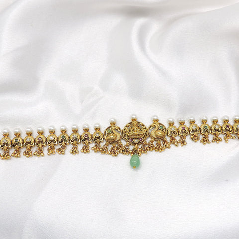 Temple pearl green necklace by Joyrias