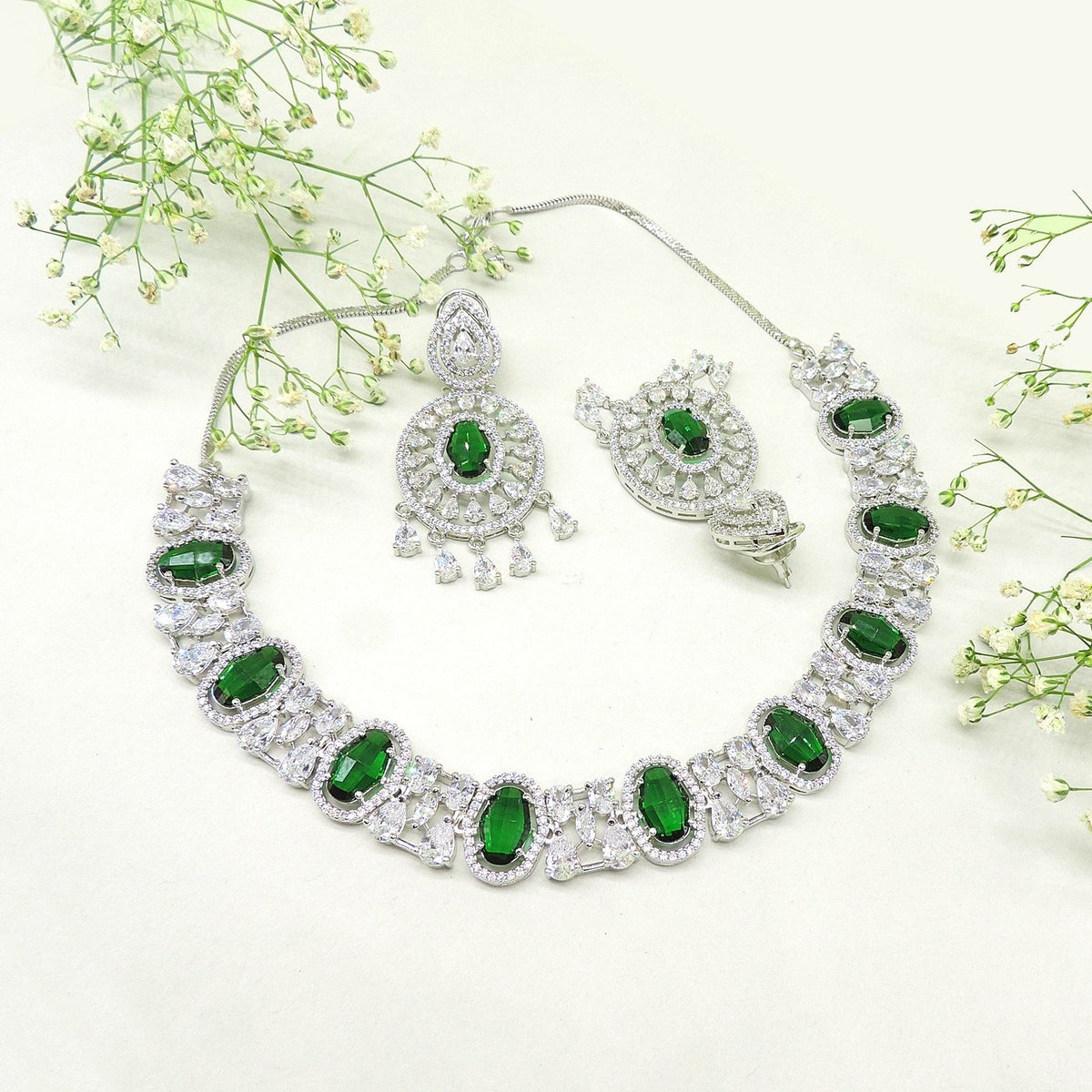 Emerald AD necklace – Indian American diamond emerald necklace for festive wear USA – Joyrias