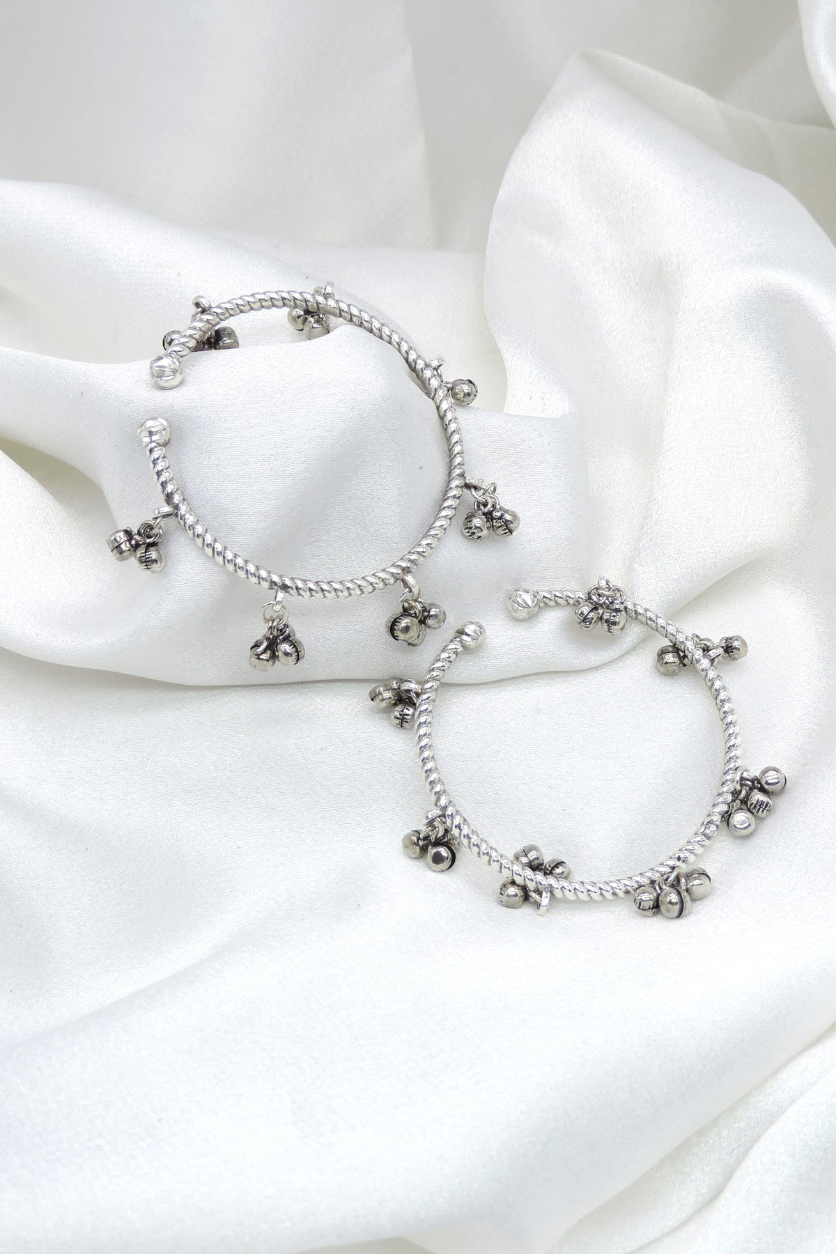 Oxidized silver rope chain ghungroo bangle set by joyrias
