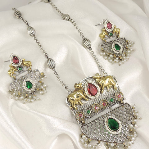Kamdhenu Dual Tone Oxidized Necklace Set