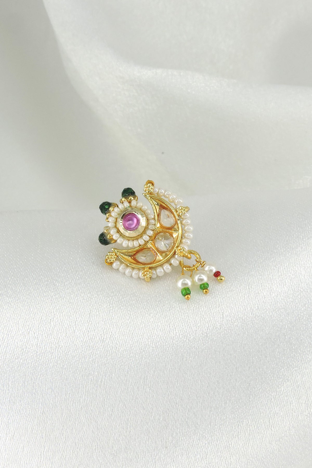 Crescent pearl nose pin by Joyrias