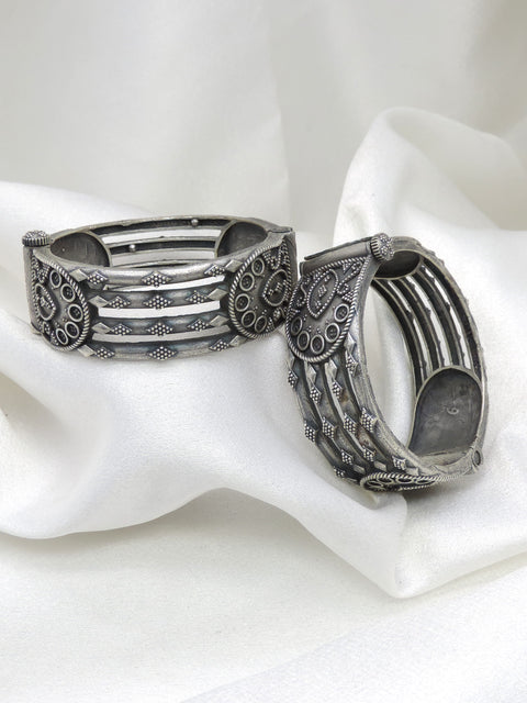 Oxidized silver tribal pattern openable bangle set with intricate detailing by joyrias