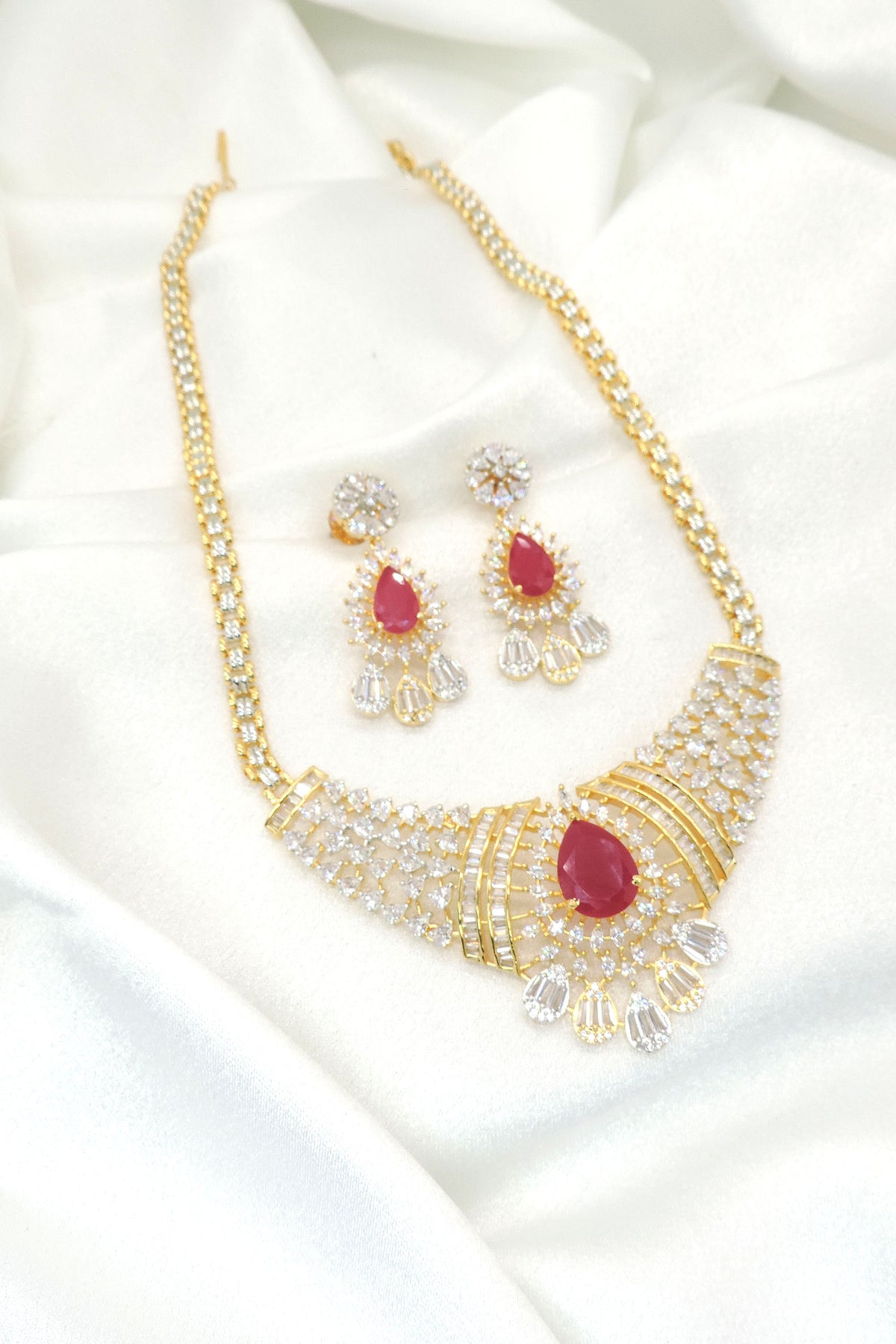 Emerald Green AD Necklace Set