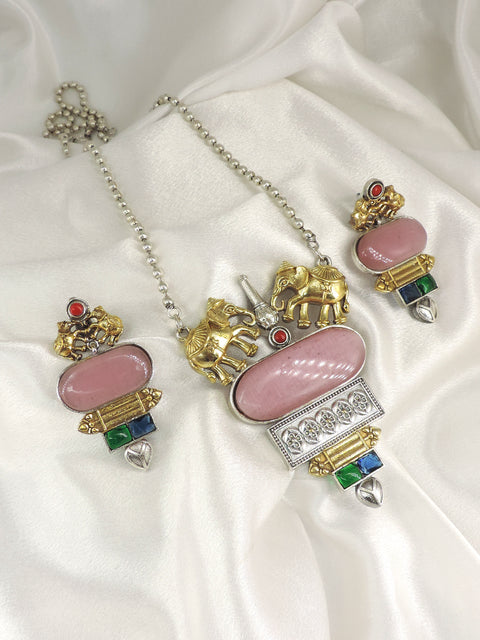 Dual Tone Heritage Pendant Set