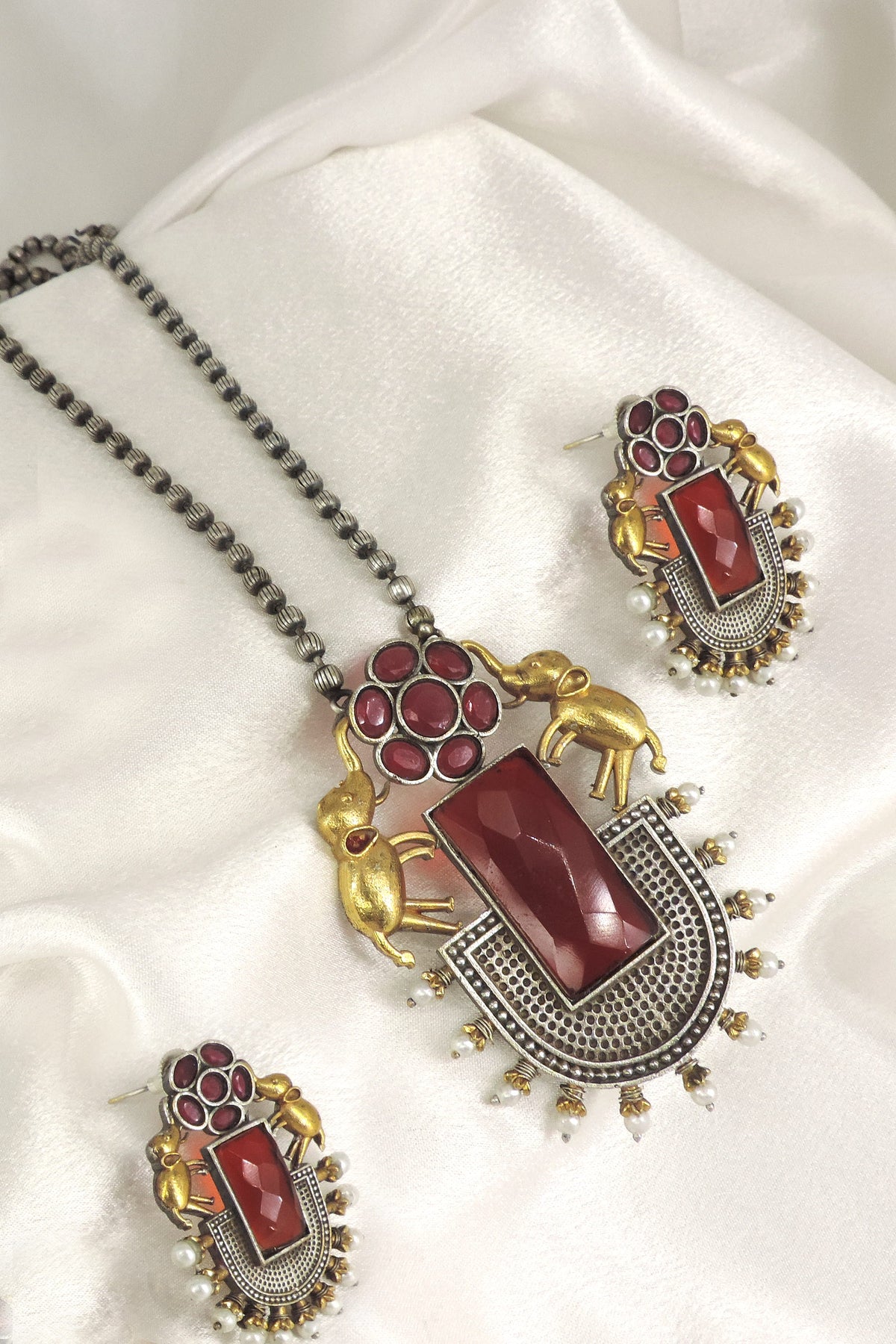 Maroon Elephant Oxidized Necklace Set | Joyrias