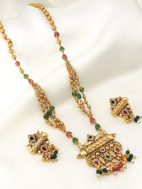Antique beaded pendant necklace set by Joyrias