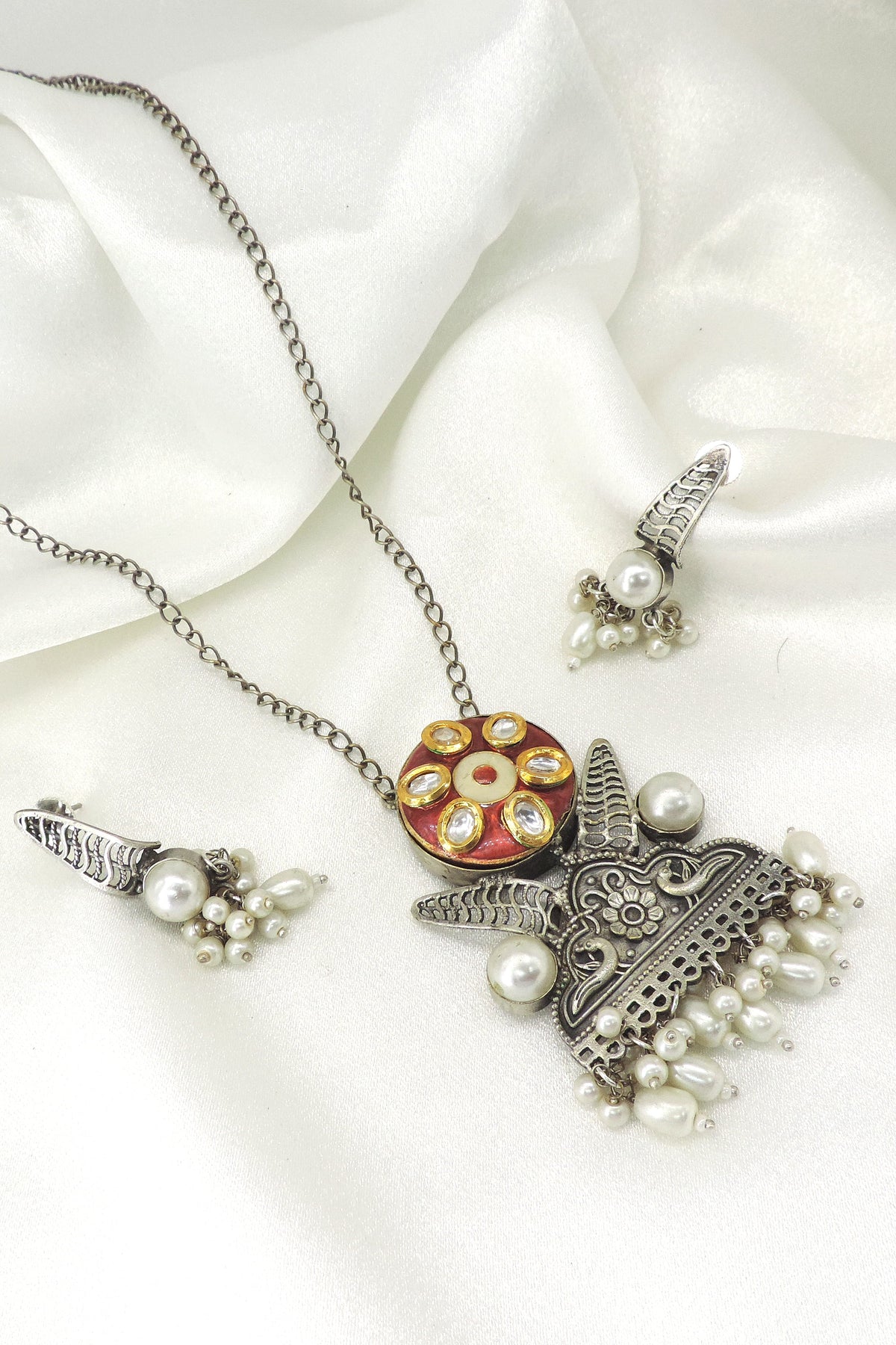 Oxidized Pearl Necklace Set
