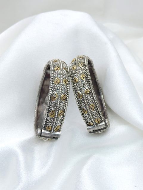 Oxidized dual-tone floral paisley openable bangle set with traditional detailing by joyrias
