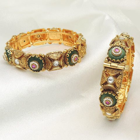 Heritage green stone bangle set by Joyrias