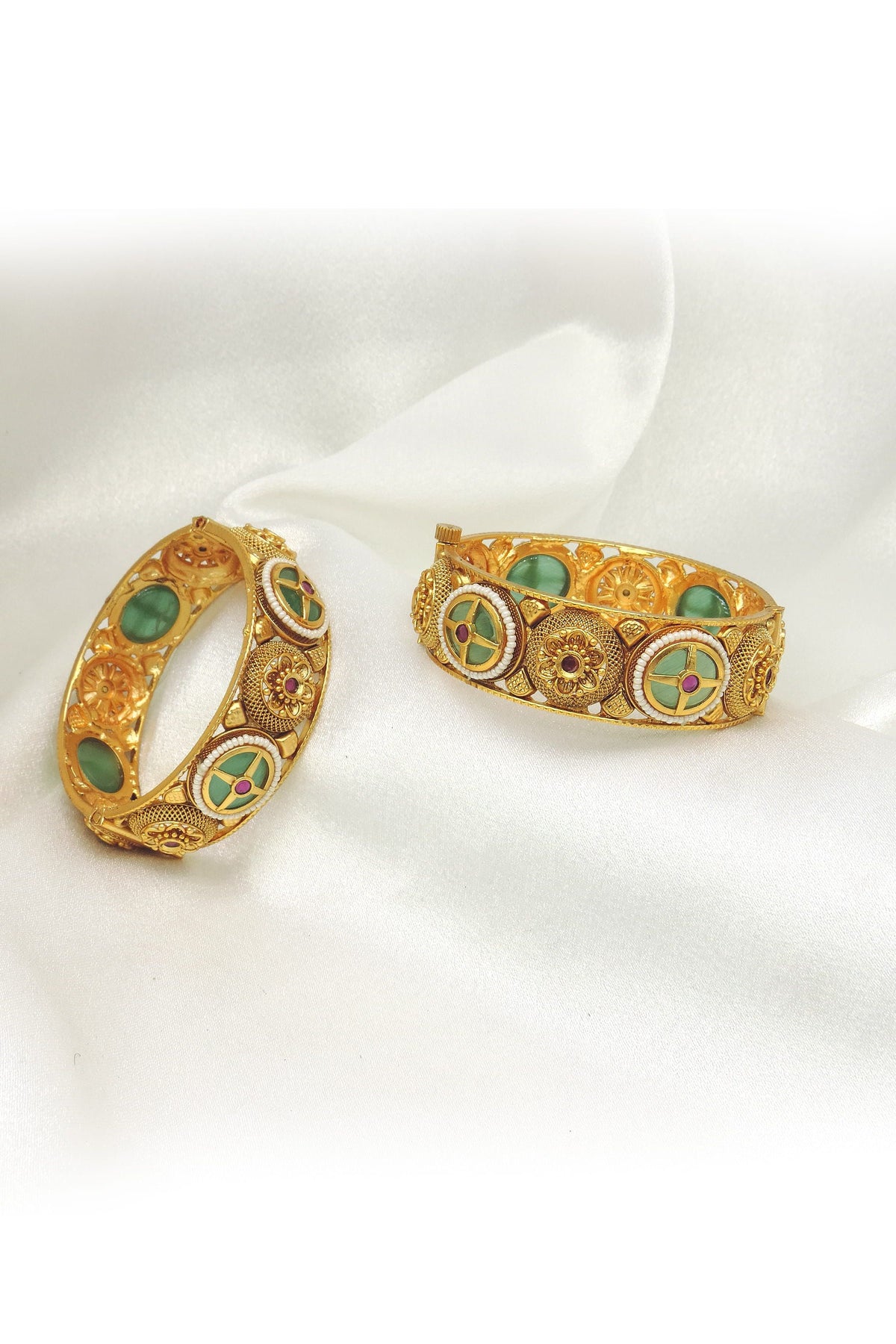 Green stone heritage bangle set by Joyrias