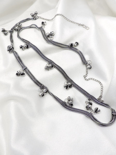 Oxidized silver minimal ghungroo Kamarbandh waist chain with double-chain detailing and delicate dangling bell charms by joyrias