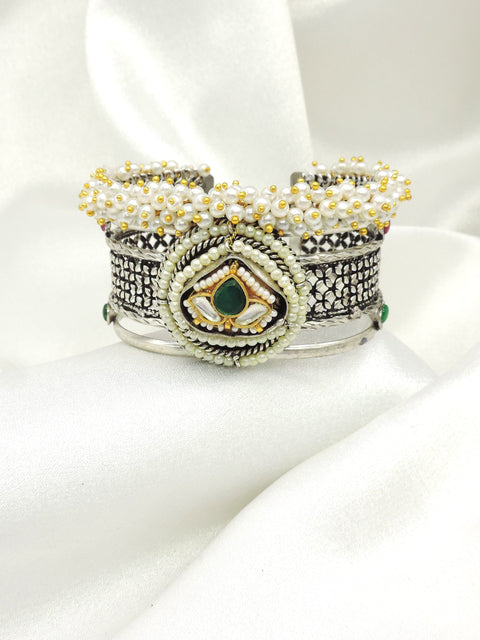 Oxidised pearl kundan cuff bangle by Joyrias