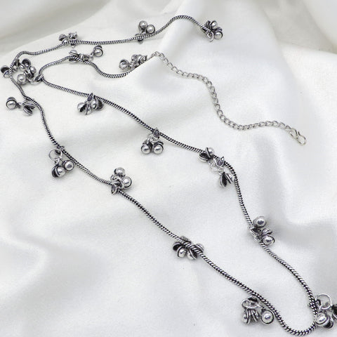 Oxidized silver minimal ghungroo Kamarbandh waist chain with delicate chain detailing and dangling bell charms by joyrias