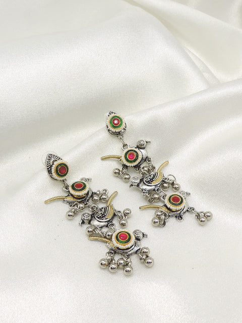 Tribal bird dangle earrings by Joyrias