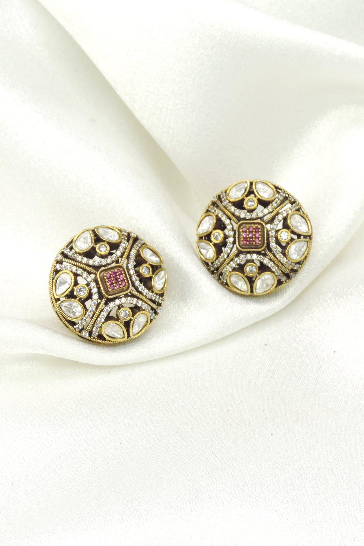 Antique Kundan Stud Earrings with Blue Stone Accents