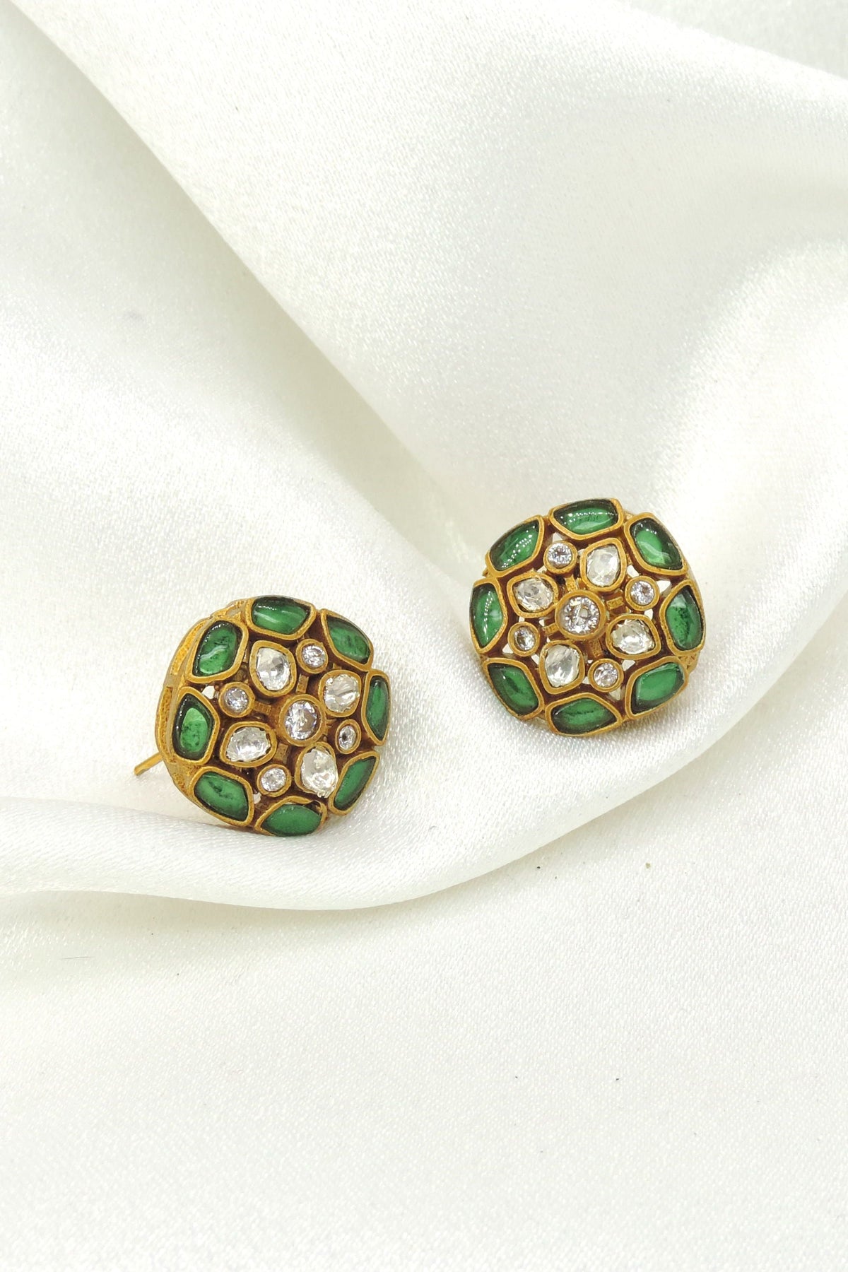 Emerald kundan round stud earrings by Joyrias