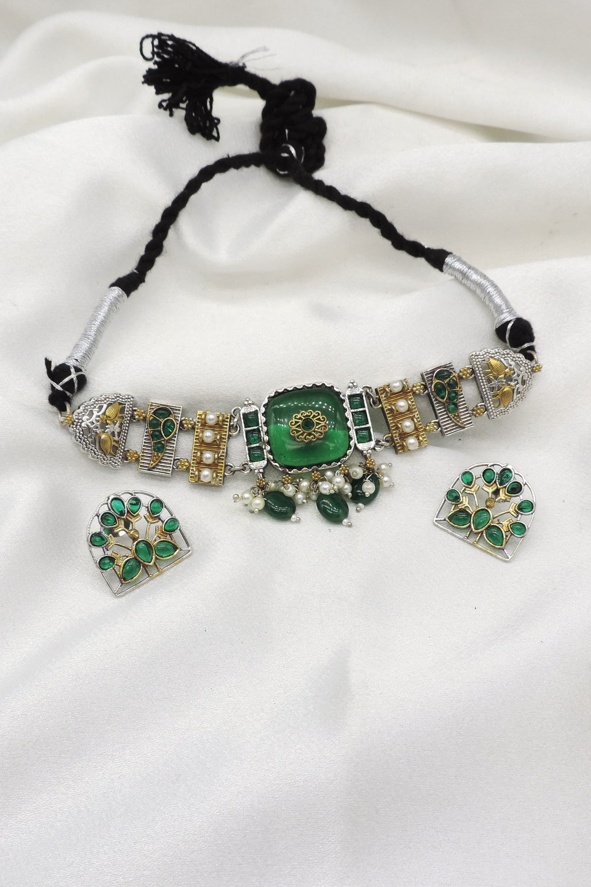 Oxidized Dual-Tone Multicolor Stone Pearl Choker Set