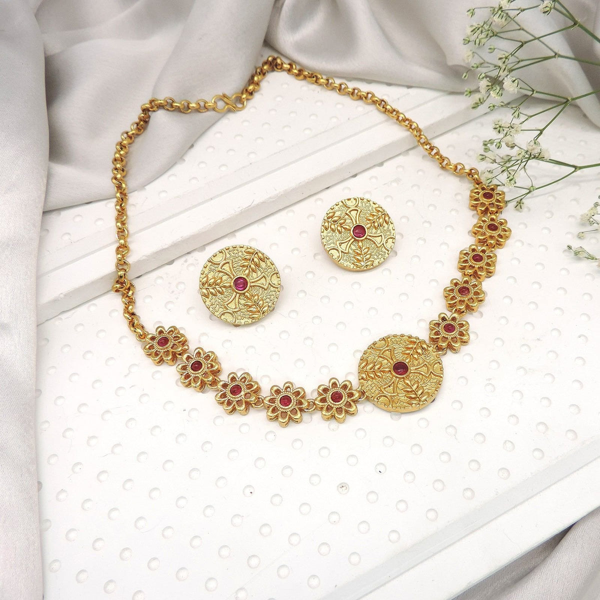 Antique Gold Floral Necklace Set with Round Stud Earrings Image 0