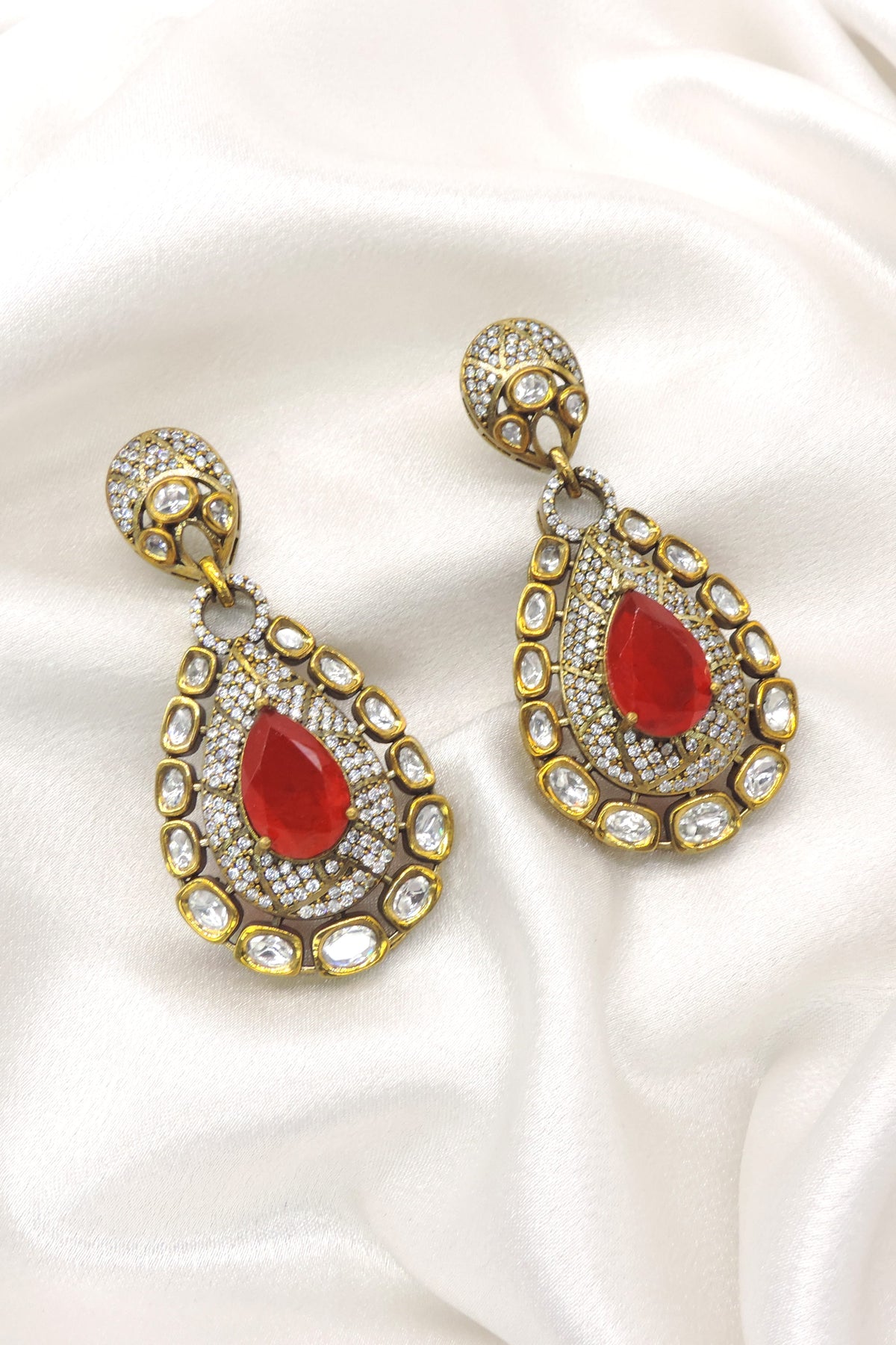 Black Kundan Teardrop Earrings