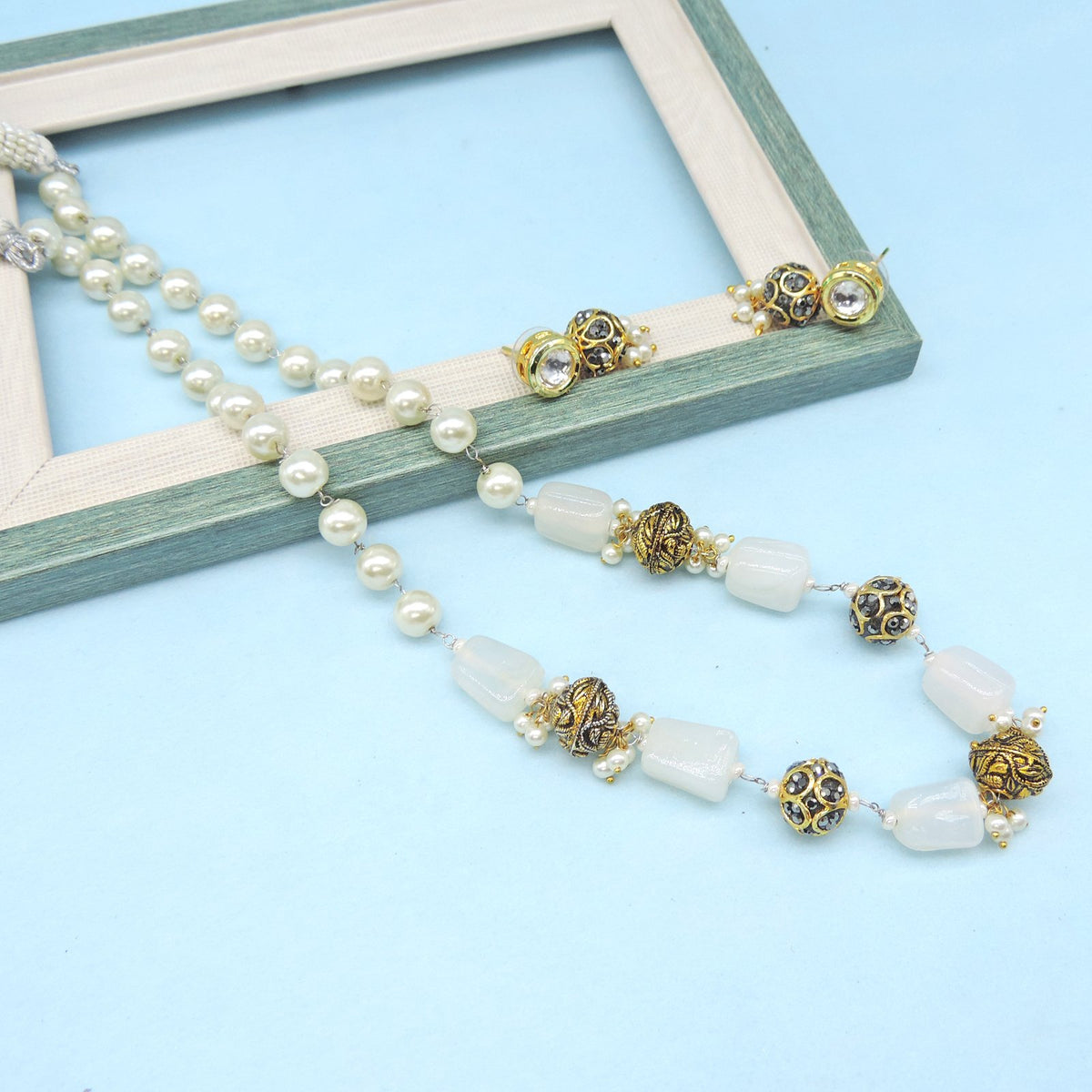 Monalisa stone Mala syle Necklace Image 0