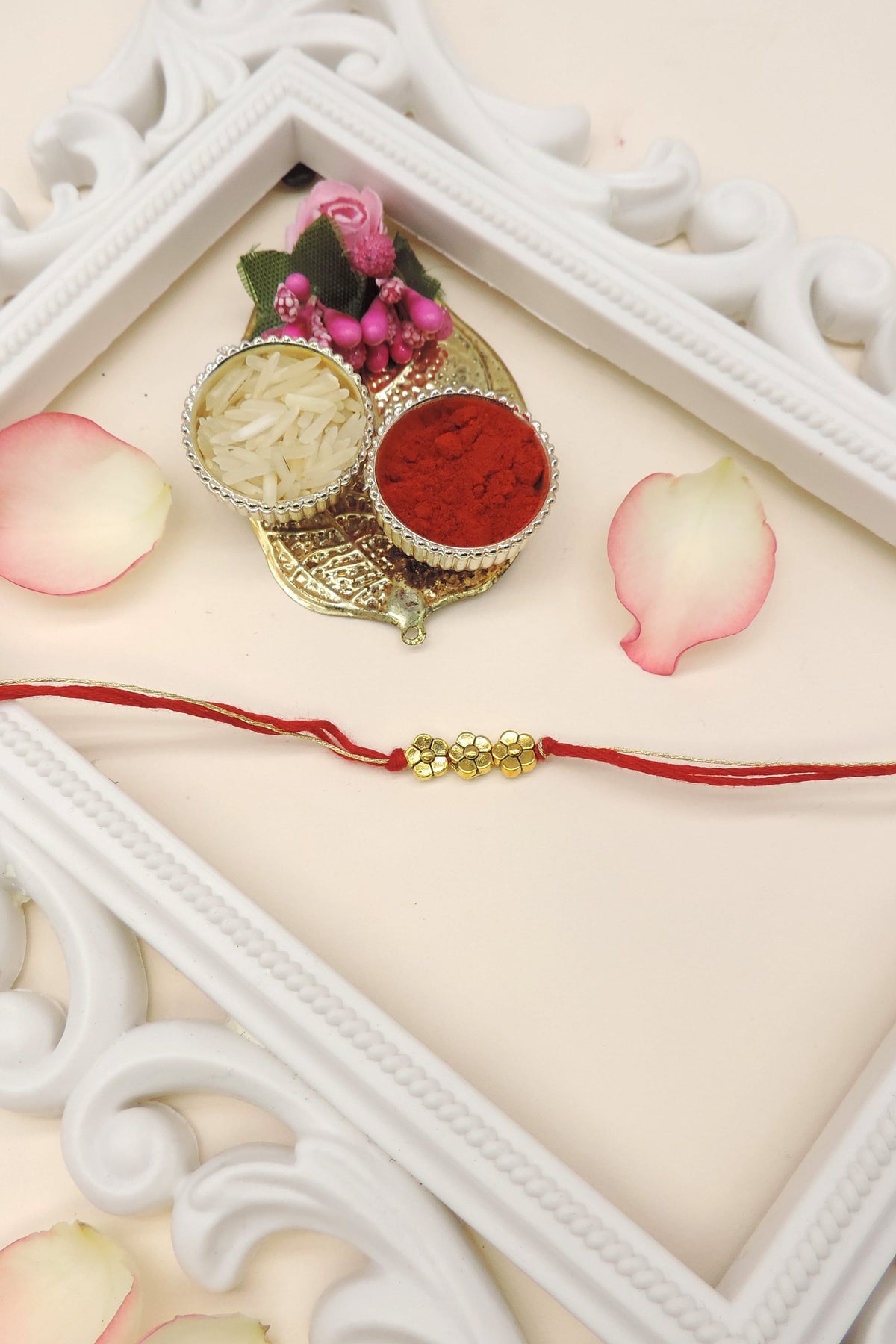 Triple Flower Bhaiya Rakhi