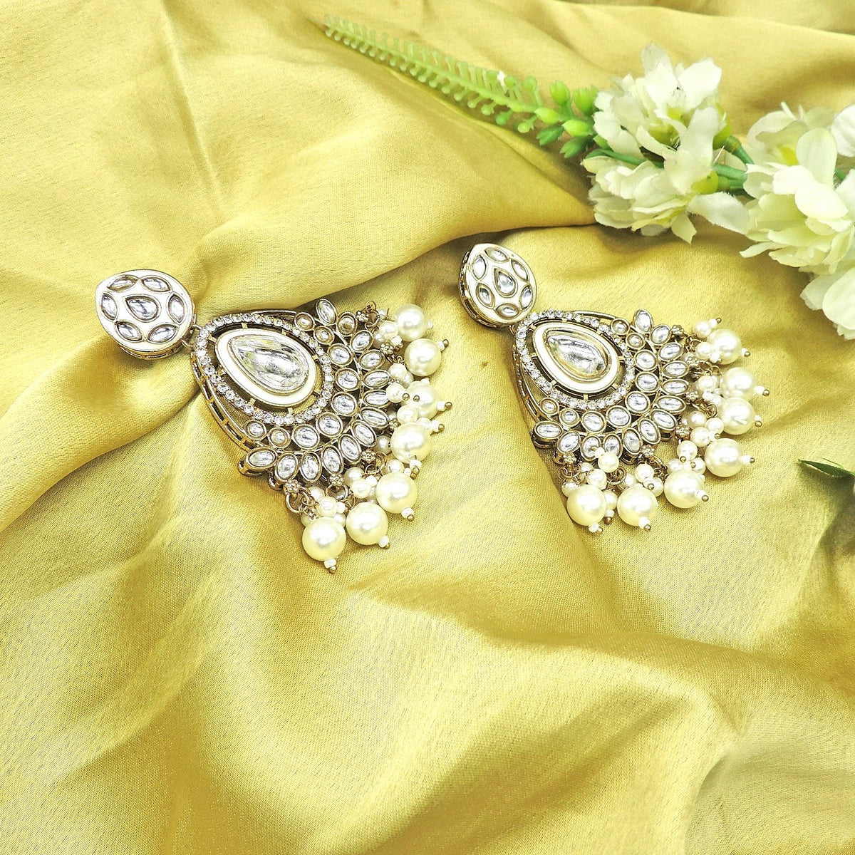 Polki earrings with pearls beads – Indian Polki pearl bead earrings USA – Joyrias