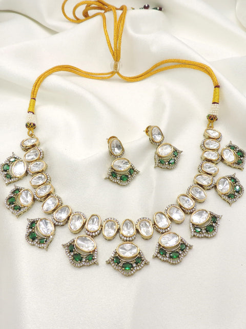 Emerald kundan choker necklace set for women