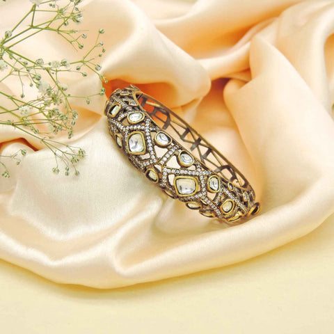Victorian Finish Bracelet Image 0