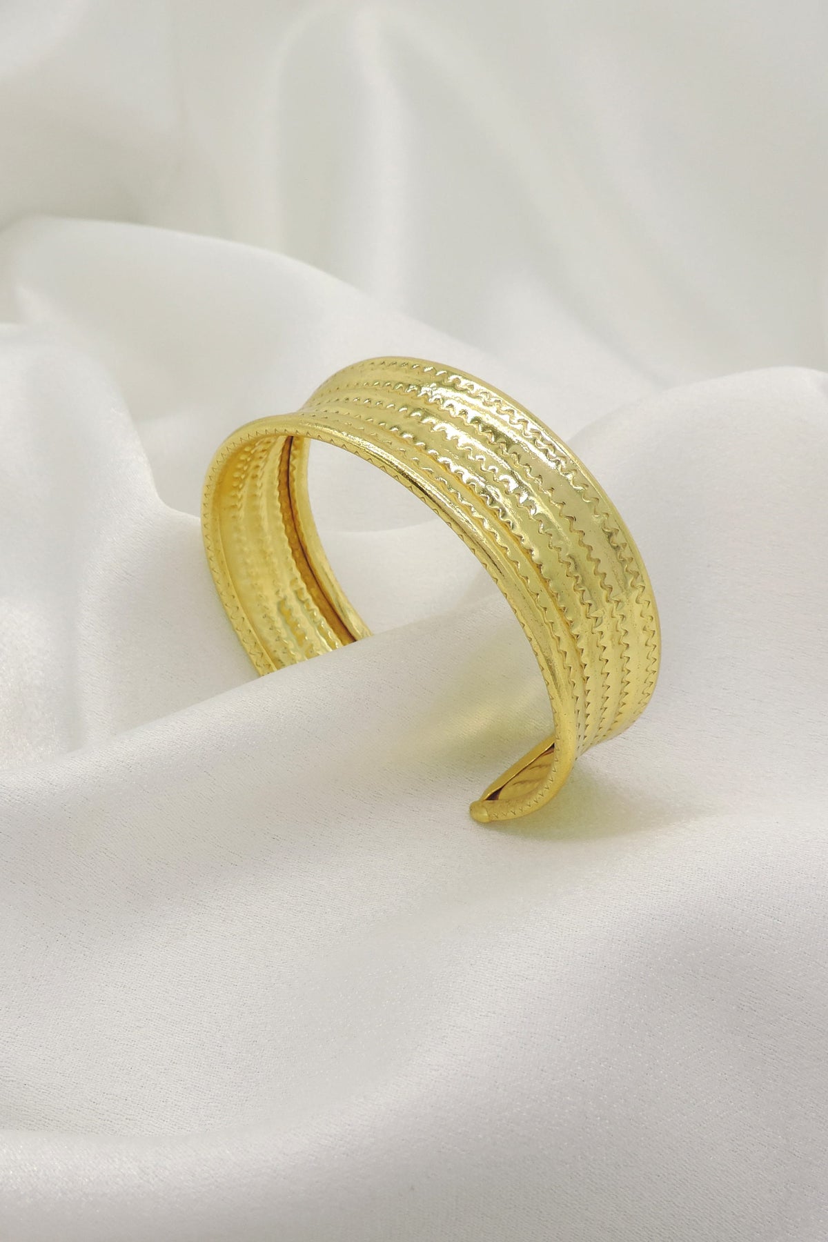 Textured Gold Cuff Bracelet – Wide Statement Open Bangle for Women